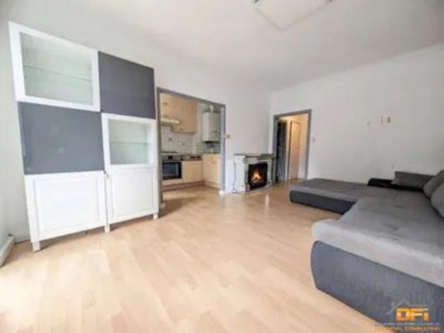 GARTENTRAUM: Gut geschnittene 2 Zimmer Wohnung mit Terrasse in Hofruhelage