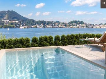 GARTENWOHNUNG MIT POOL UND TRAUNSEEPANORAMA AM SONNENHANG