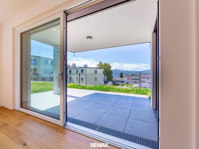 Gartenwohnung am Traunsee: 107 m² Wohnkomfort mit 216 m² Eigengarten
