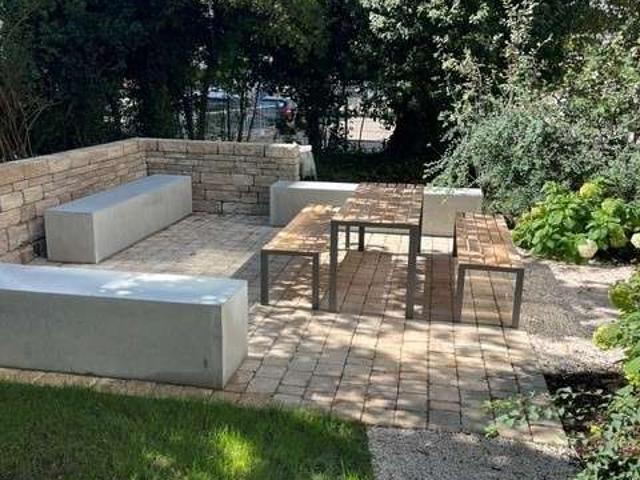 Gartenwohnung Salò Ein Paradies auf 3 Zimmern, Privatgarten, TG