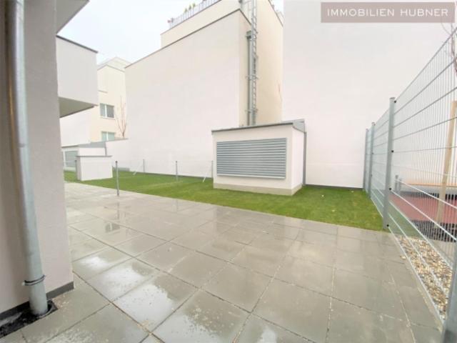 GARTENWOHNUNG 5 01 mit Terrasse und Loggia in der Koloniestraße !
