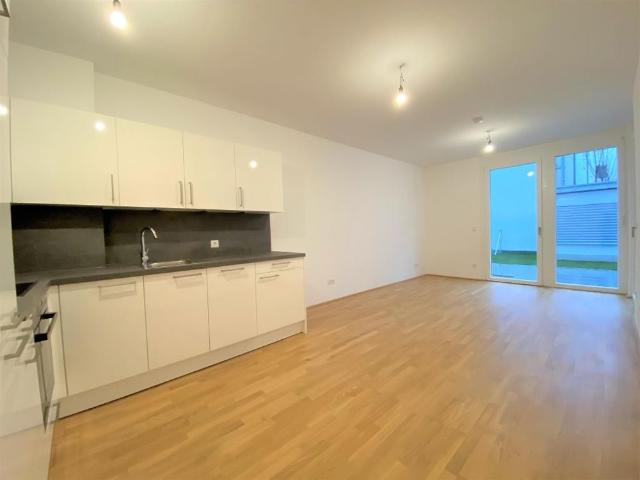 GARTENWOHNUNG 5 01 mit Terrasse und Loggia in der Koloniestraße !