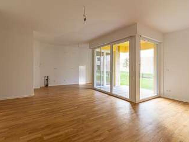 Garten inklusive: 3 Zimmer Wohnung mit Einbauküche zum Wohlfühlen