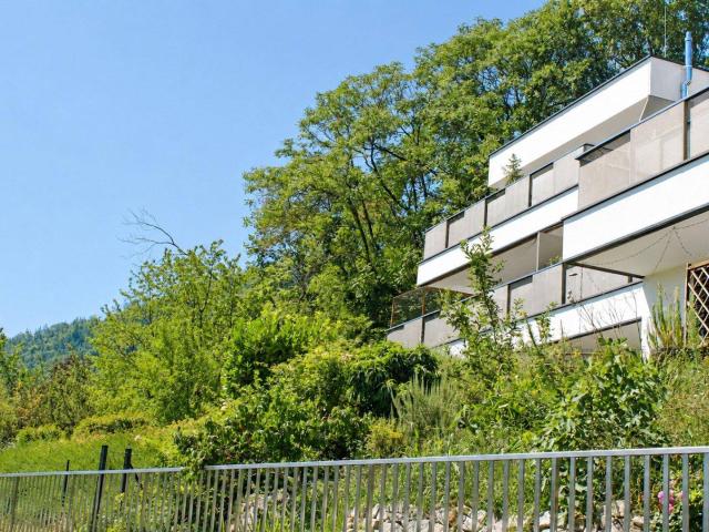 Gartenglück in Graz Gösting: Stilvolle 3 Zimmer Wohnung mit Garten und 30 m² großem Balkon