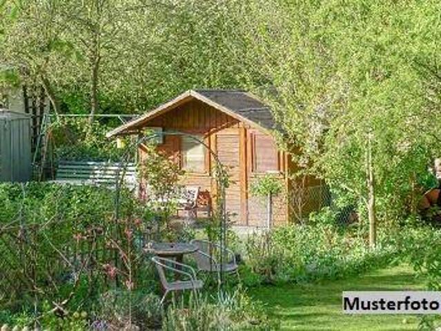 Gartenhaus mit Garage