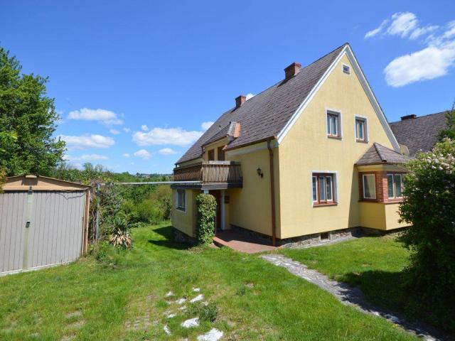 Gartenliebhaber aufgepasst großzügiges Einfamilienhaus in Friedberg !