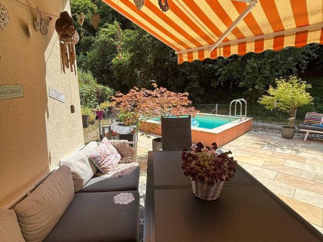 Gartenparadies in Mauerbach 76 m² EG Wohnung mit Pool, Terrasse & Tiefgarage