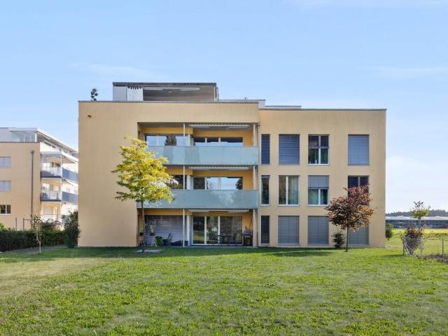 Gartensitzplatz mit vielen Sonnenstunden