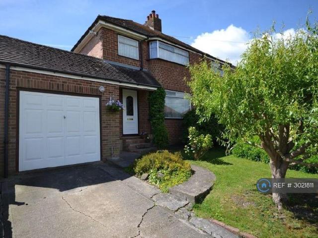 Garth Road, Didcot, OX11 3 bed semi detached house to rent £1,750 pcm £404 pw
