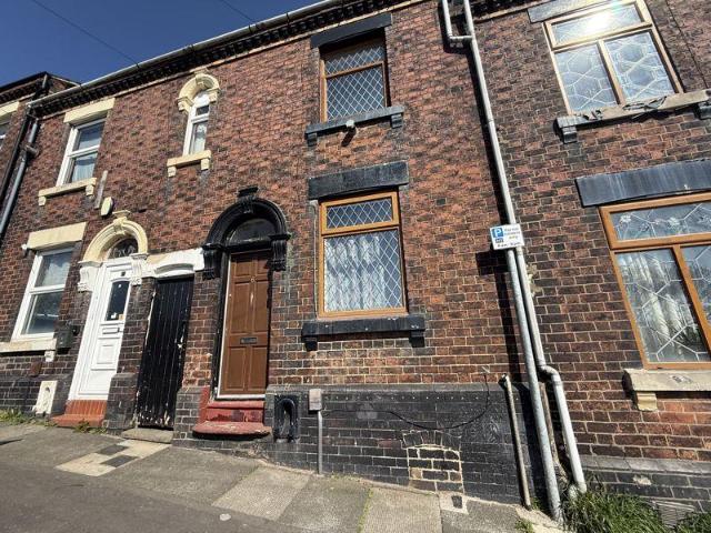 Garth Street, Stoke On Trent 2 bed terraced house to rent £650 pcm £150 pw