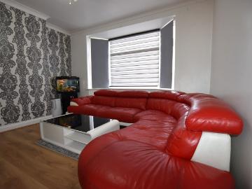 Garton End Road, Dogsthorpe, Peterborough PE1, 3 bed semi detached house to rent, £1,150 pcm | PrimeLocation