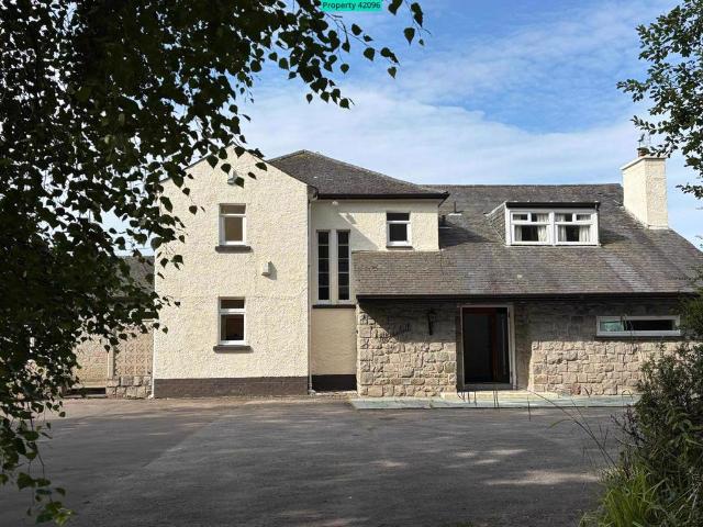 Gartocharn, Alexandria, G83 8SB 4 bed detached house to rent £2,400 pcm £554 pw