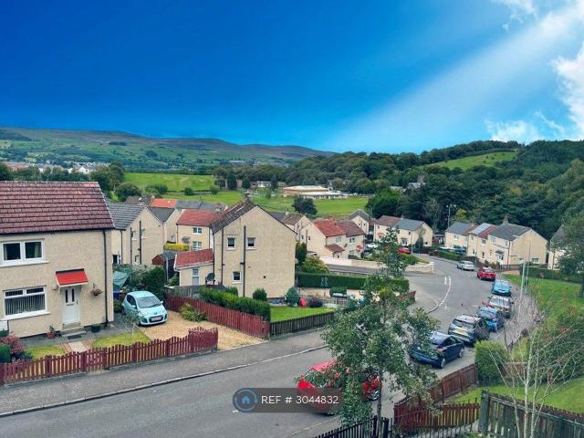 Gartshore Crescent, Twechar G65, 2 bed terraced house to rent, £725 pcm | PrimeLocation