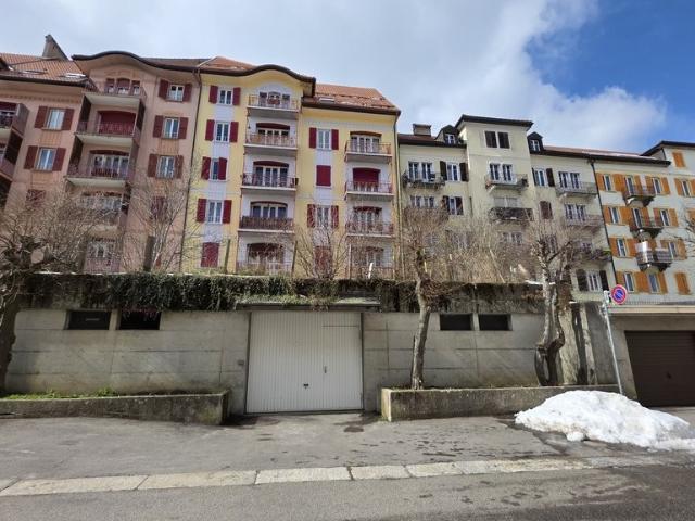 Garage à louer à La Chaux de Fonds Flatfox