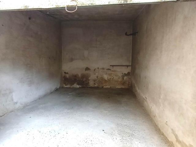 Garage in affitto