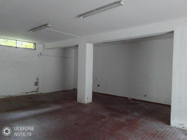 Garage / posto auto in affitto a Prato zona Montegrappa
