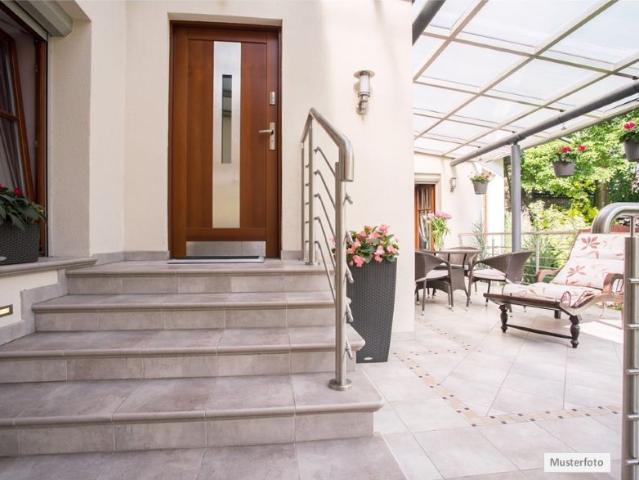 Garage, Einfamilienhaus Ihre Chance auf einen provisionsfreien Immobilienkauf