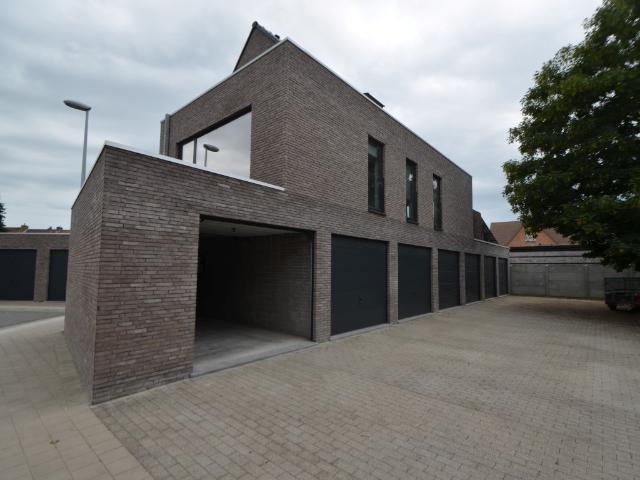 Garagebox nr. 4
