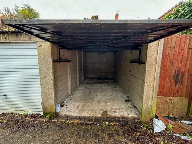 garages for rent