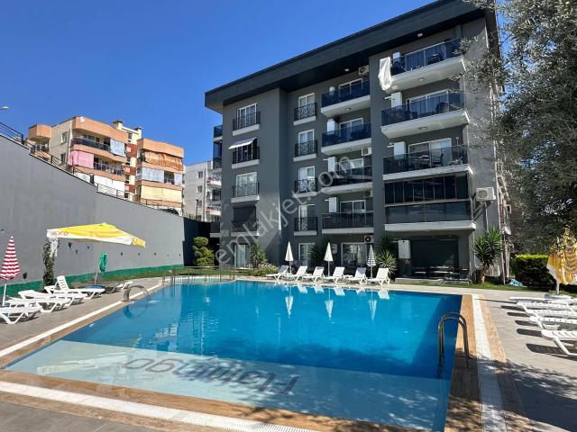 Garaj Arkası, Havuzlu Lux Sitede, Eşyalı Satılık 1+1 Daire