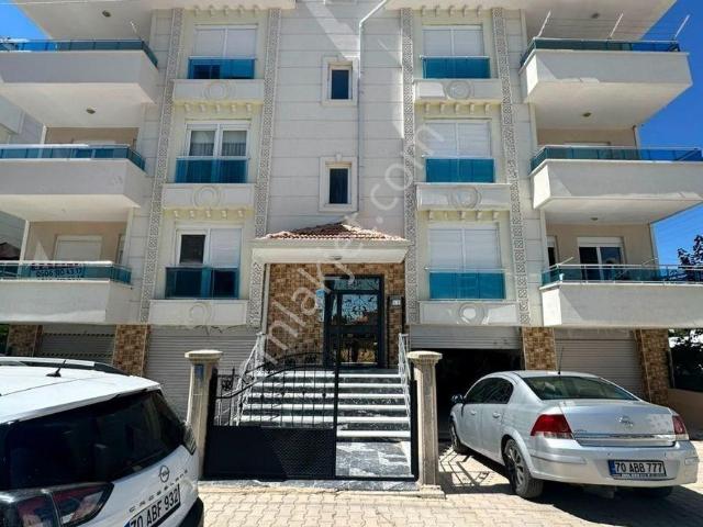 Garajlı 3+1 Satılık Geniş Daire
