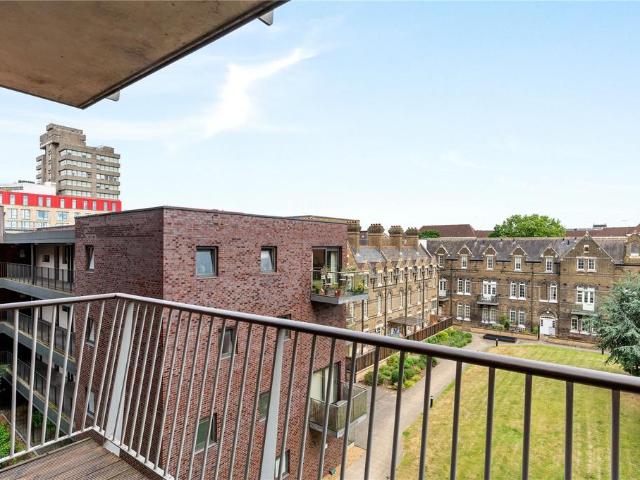 Garand Court, Eden Grove, Holloway. 1 bed apartment to rent £2,400 pcm £554 pw