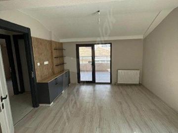 GARANTİ 'DEN GAZİ MAHALLESİNDE SATILIK ARKA CEPHE ÖNÜ AÇIK 110 M2 2+1 SATILIK DUBLEX OFİS