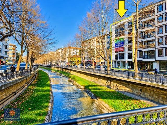 GARANTİ EMLAK'tan Marka Projede 150m 3+1 Ultra Lüx Daire