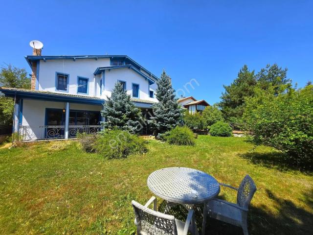 Garanti Emlak'tan Örencik Yeşilkent'te Emsalsiz Bir Villa