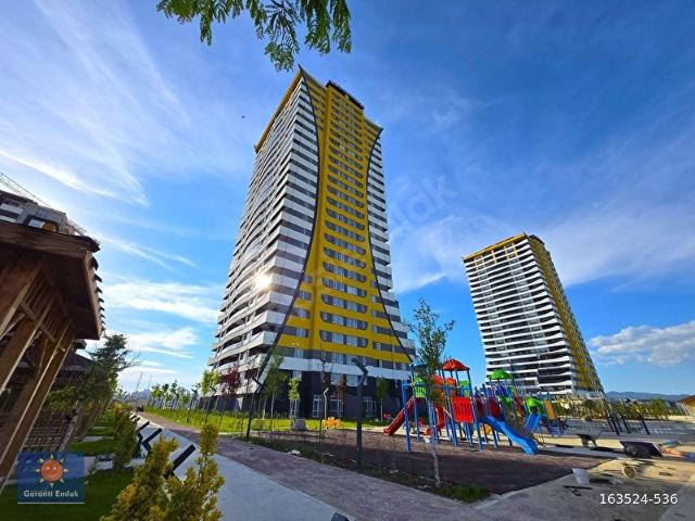 Garanti Emlak'tan Huzur Towers'ta, 156 m, 3+1 A Class Daire