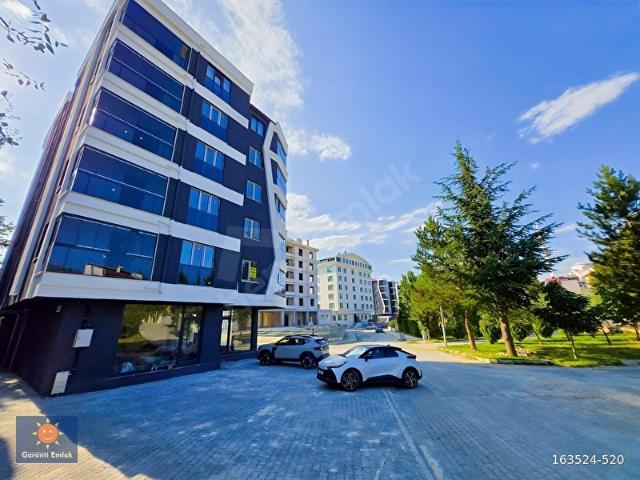 Garanti Emlak'tan Kiralık 3,5+1 Otoparklı Lüx Daire