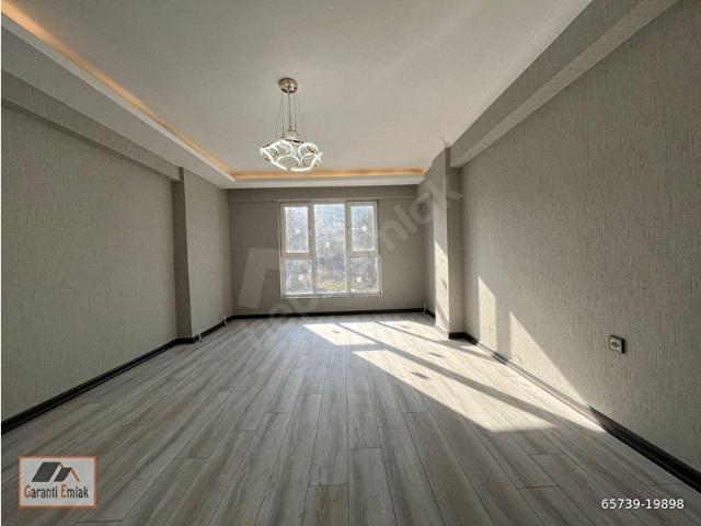 GARANTİ EMLAK'TAN SATILIK * SIFIR KATTA FULL YAPILI LÜKS * 3+1 DAİRE