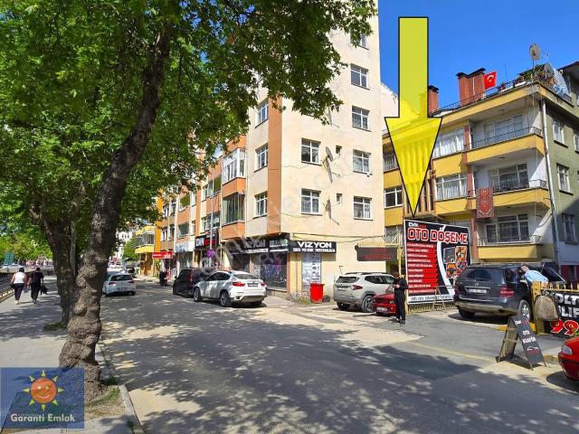 Garanti Emlak'tan Sinan Bey Parkı Karşısı 4+1 Fırsat Daire