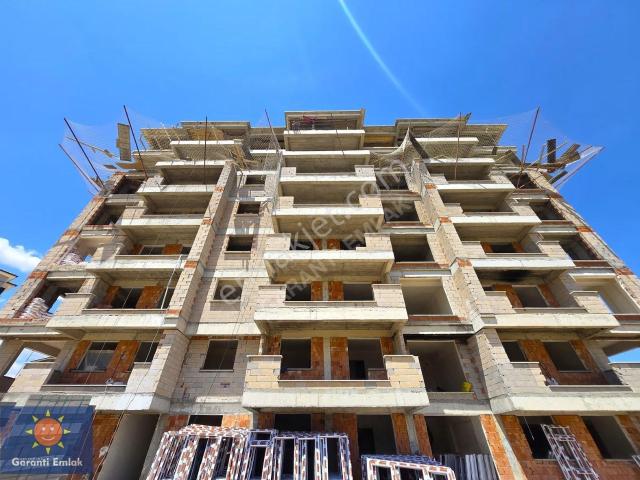 Garanti Emlak'tan Turkuaz Sitesi'nde 100 M² 2+1 Fırsat Daire