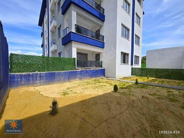 Garanti Emlak'tan, Taşköprü Yolunda, 2+1 Bahçeli Sıfır Daire