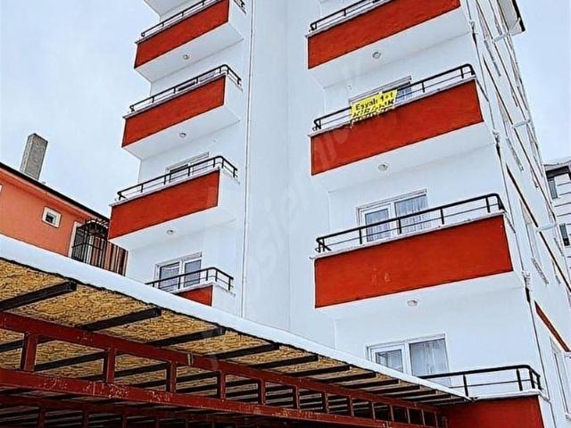 GARANTİ EMLAK'TAN ÜNİVERSİTE YAKINI KİRALIK DAİRE