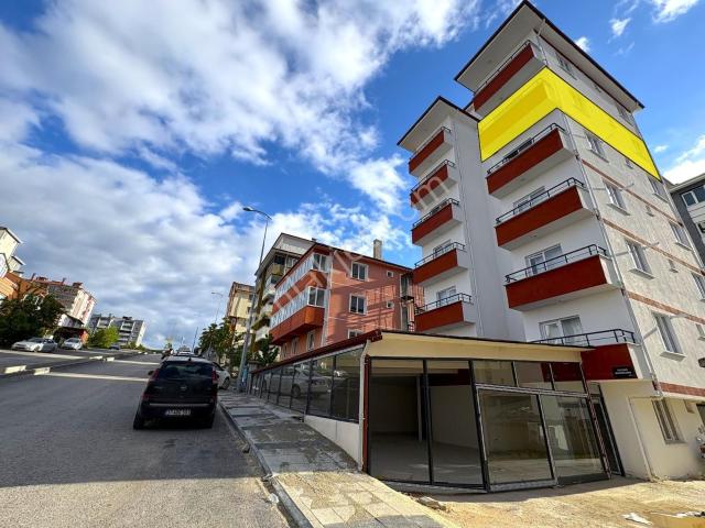 Garanti Emlak'tan Zafer Gıda Arkası Geniş Ve Balkonlu 1+1 Daire
