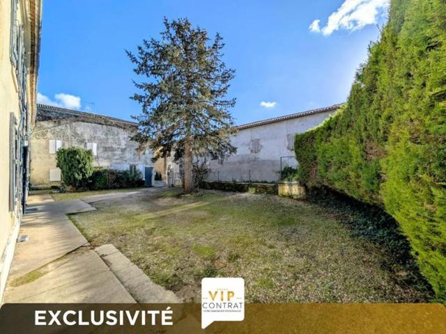 GARANTIE PROTEC+ 12 MOIS INCLUS / Maison 9 pièces avec piscine