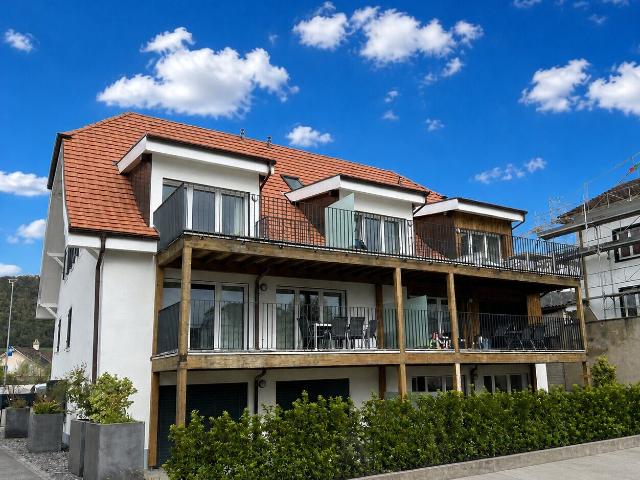 Garantierter Favorit: 4,5 Zimmer Doppelhaus mit Terrasse in Courroux