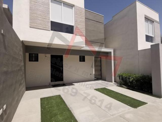 García casa en venta dos pisos