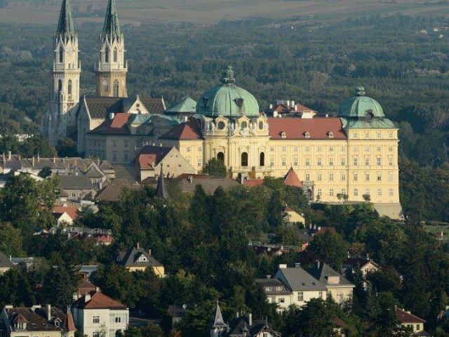 Garconniere Garten Wohnung Klosterneuburg