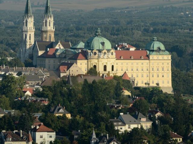 Garconniere Garten Wohnung Klosterneuburg