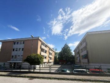 Garconniere mit Balkon in Gneis