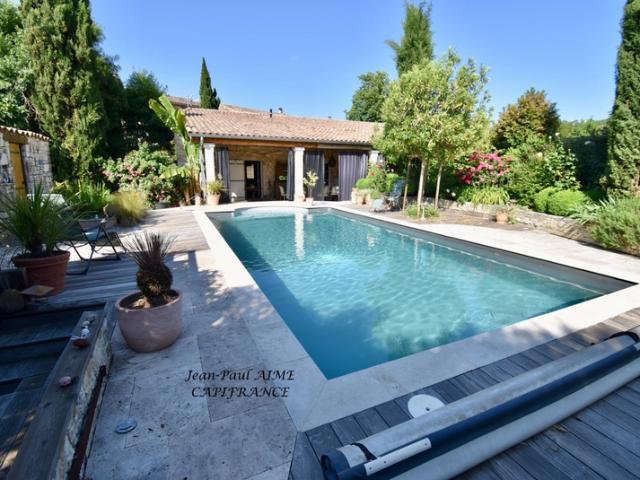 GARD PROPRIÉTÉ DE CARACTÈRE – DEUX MAISONS EN PIERRE – VILLAGE CLASSÉ – RIVIERES 30