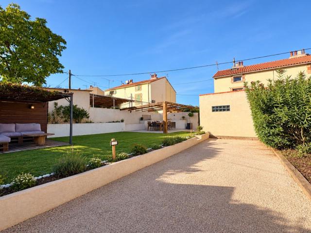 Gardanne 5 pièce s 88 m2