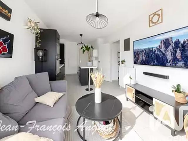 Gardanne 13120 Achat / Vente appartement 2 pièces t2 au dernier étage