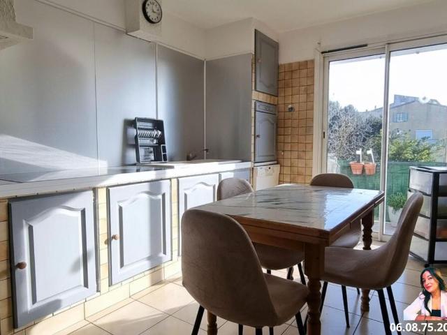 Gardanne T4 avec extèrieurs, garage et vue panoramique 83m² Gardanne