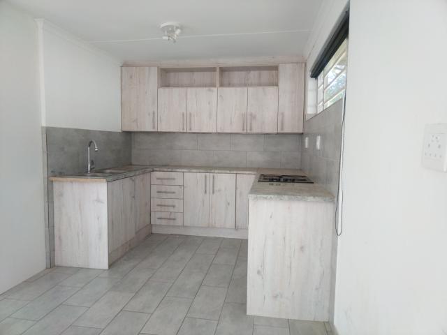Garden Cottage To Let in Discovery