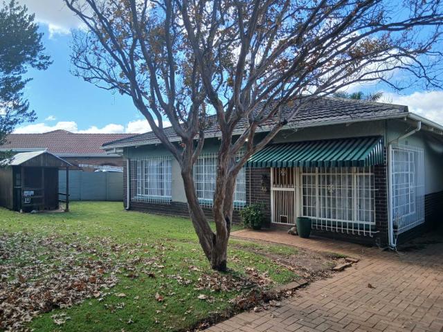 Garden Cottage for Rental