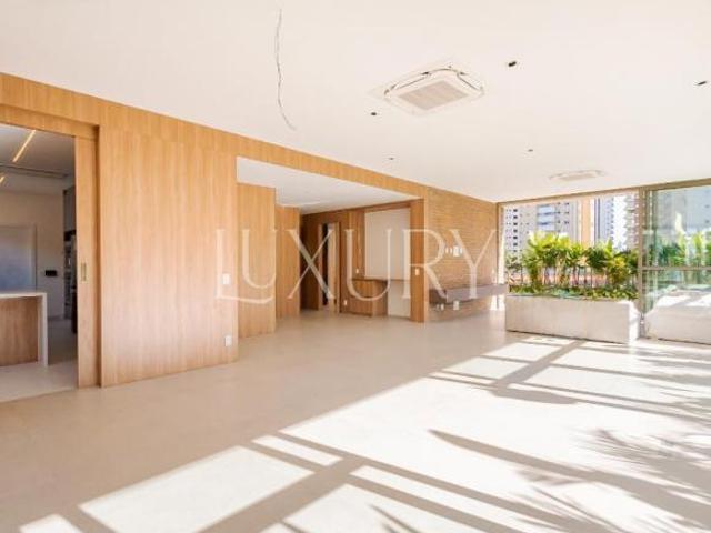 Garden com 520 m², 4 suítes à venda no bairro Paraíso proximo a Rua Curitiba